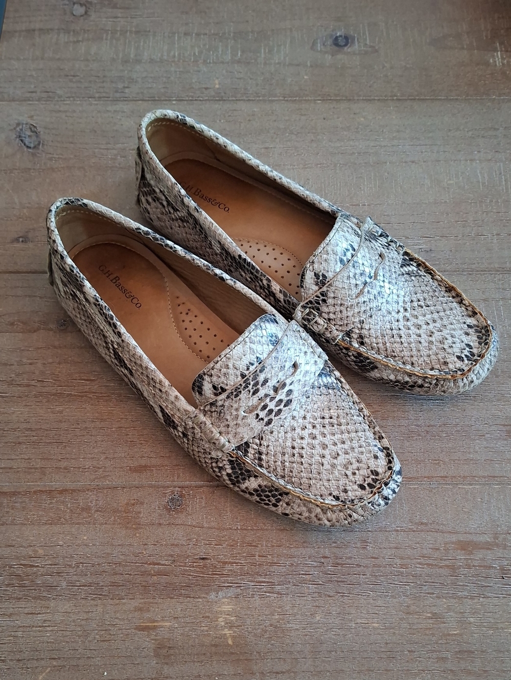 GH Bass Classic Old Money Snakeskin Leather "Missy II" Driving Loafers (US 8.5)